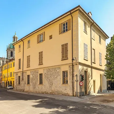 Апартаменты Palazzo Odescalchi *