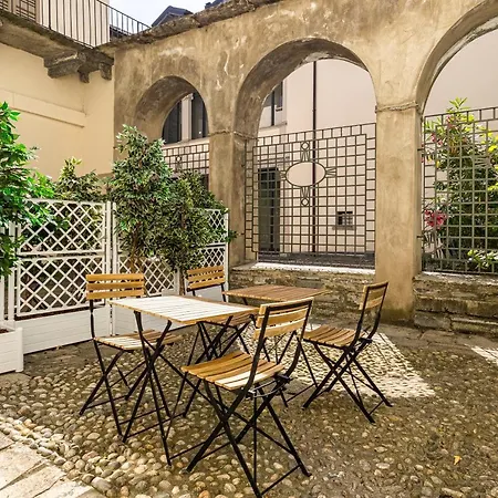 Palazzo Odescalchi 아파트 코모