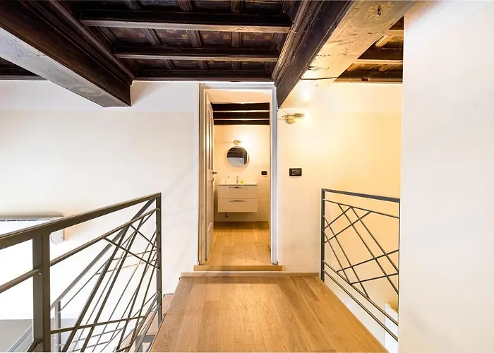 Palazzo Odescalchi * Como