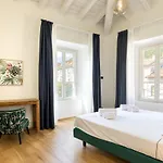 Palazzo Odescalchi Apartment *