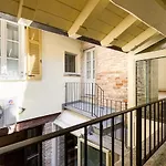 Palazzo Odescalchi Apartment *
